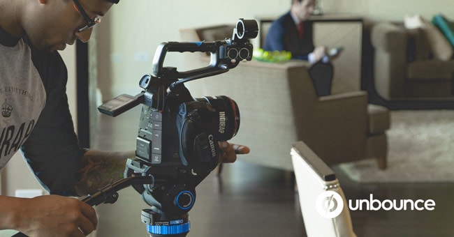 Landing Page Videos als Hintergrund: Helfen oder schaden sie der Conversion Rate?